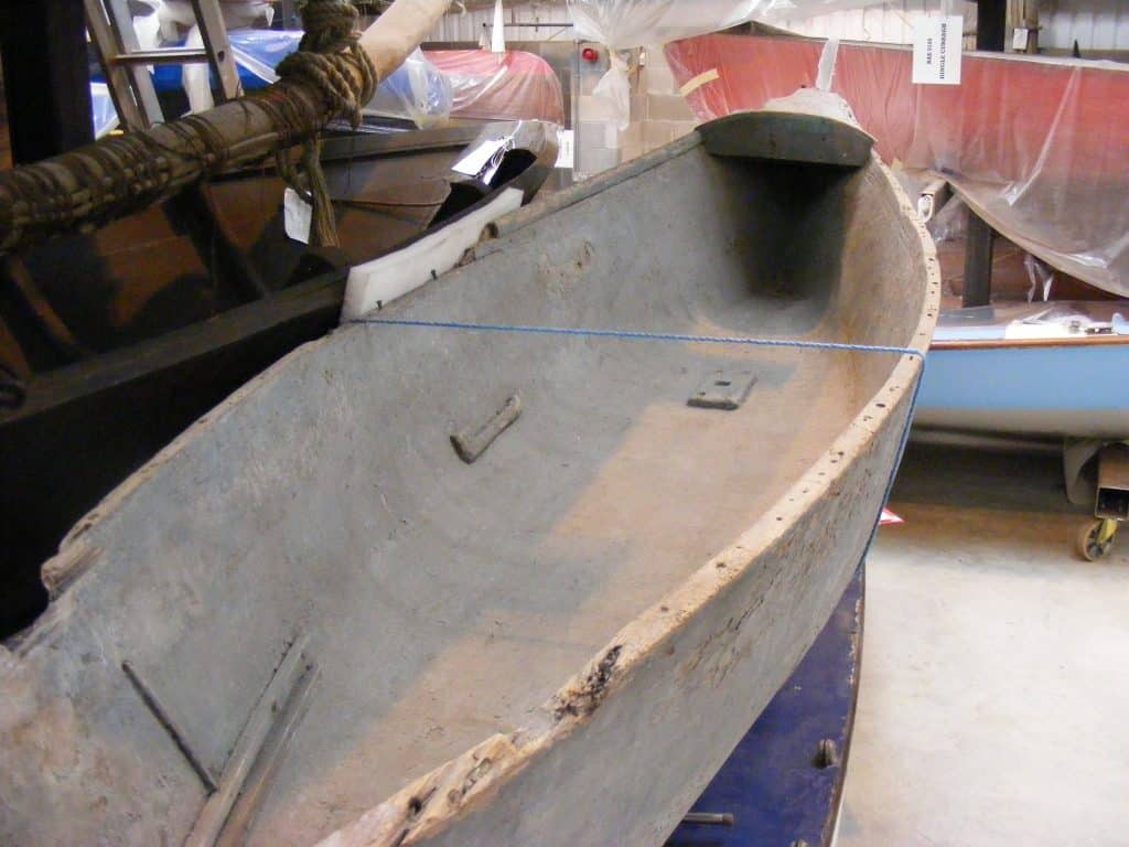 River Plate dugout log boat – BAE0103 National Maritime 